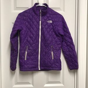Girls North Face quilted jacket